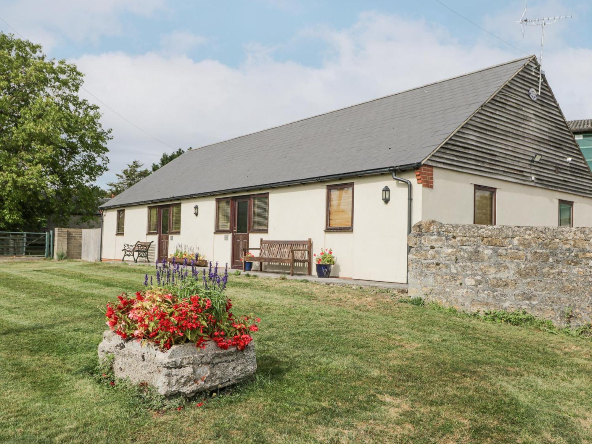 Roan Cottage Lydiard Millicent Bagian luar foto